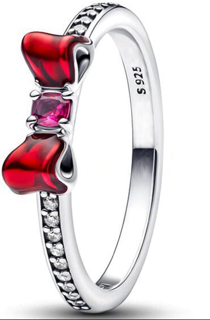 Red Bow Diamantes Ring